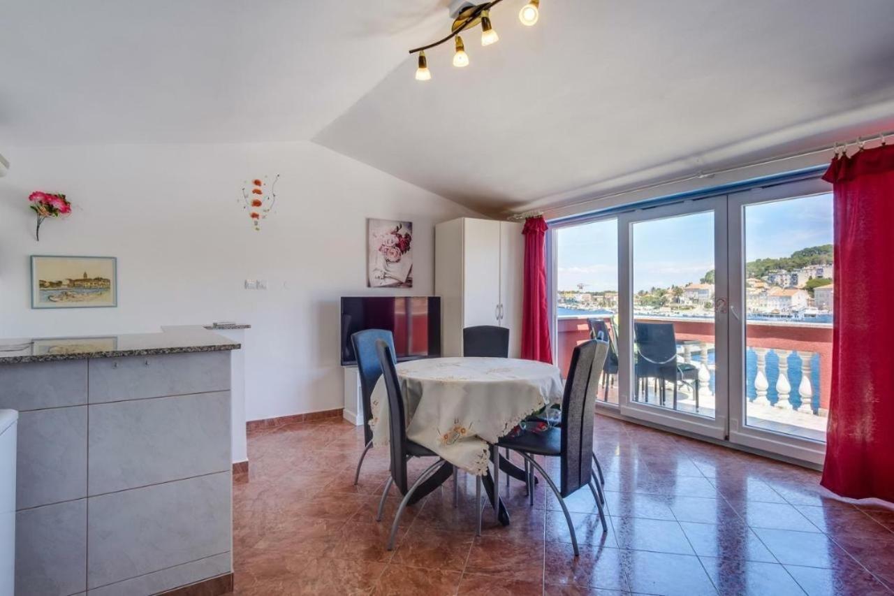 Aquamare Hotell Mali Lošinj Eksteriør bilde