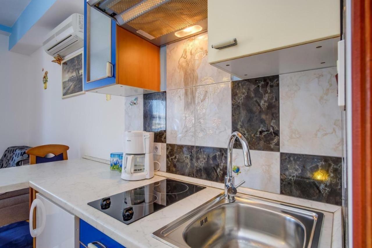 Aquamare Hotell Mali Lošinj Eksteriør bilde